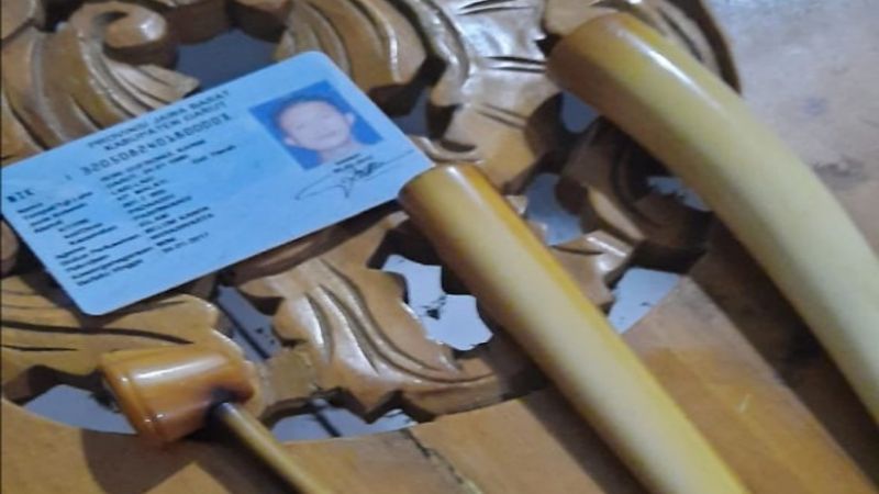 Miliki Tiga Buah Pipa Gading Gajah Tulen, Warga Garut Dimankan