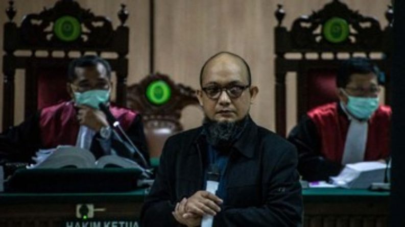 Novel Ungkap Keanehan Sidang: Jaksa Tak Beri Surat Dakwaan