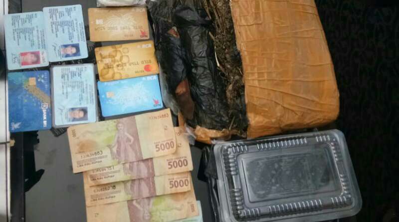 BNN Kota Tasikmalaya Kembangkan Penangkapan Dua Pengedar Ganja 1,25 Kg