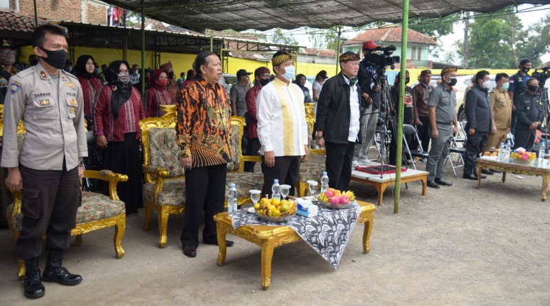 Bupati Bandung, “Media Televisi Harus Jadi Tontonan Sekaligus Tuntunan”