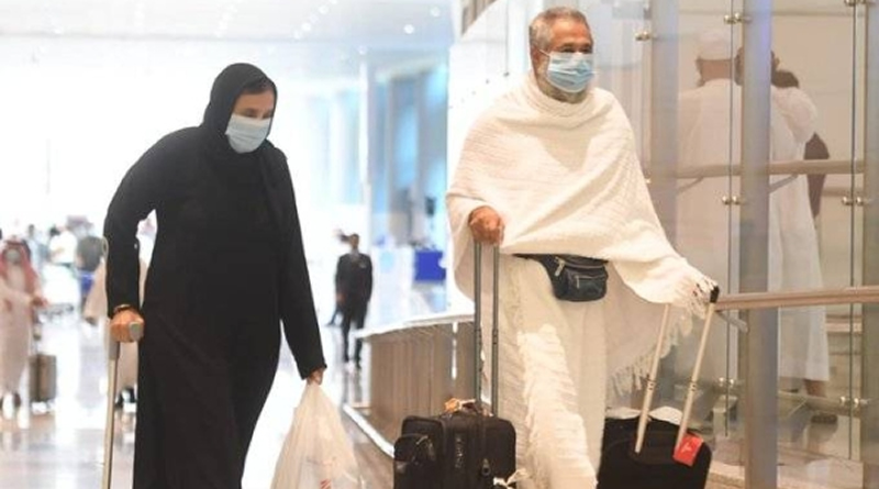 Pihak Berwenang Saudi Sambut Jemaah Umrah Pertama dari Indonesia dan Pakistan