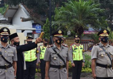 Kapolresta Bandung Minta Kapolsek Baru, Cepat Beradaptasi dengan lingkungan Baru.