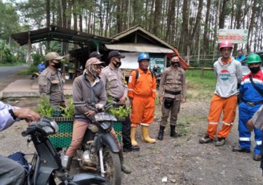 Sosialisasi Pilkada, Tiga Pilar Temui Langsung Petani di Perbatasan.