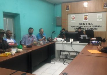 Reses Dijadikan Lahan Kampanye Paslon Bedas