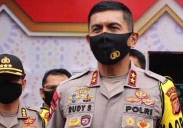 Tak Tegakkan Protokol Kesehatan, Kapolda Jabar Dicopot 