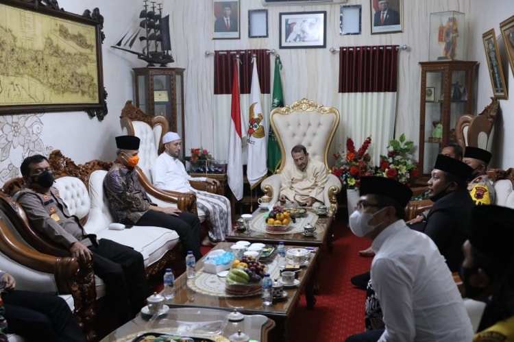 Sowan Habib Luthfi, Sepakat Maulid Akbar Kanzus Shalawat Kembali Ditunda
