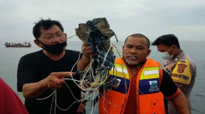 Kronologi Pesawat Sriwijaya Air SJ 182 Hilang Kontak dari Penjelasan Menhub