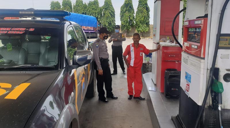 Antisipasi Angka  Kriminalitas Jajaran Polsek Weleri Lakukan Patroli Blue Light
