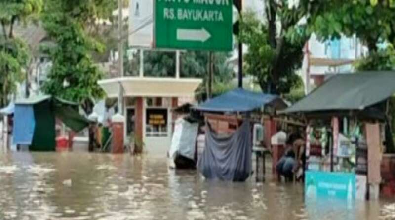 Curah Hujan Tinggi, Rumah Sakit di Karawang Terendam Banjir