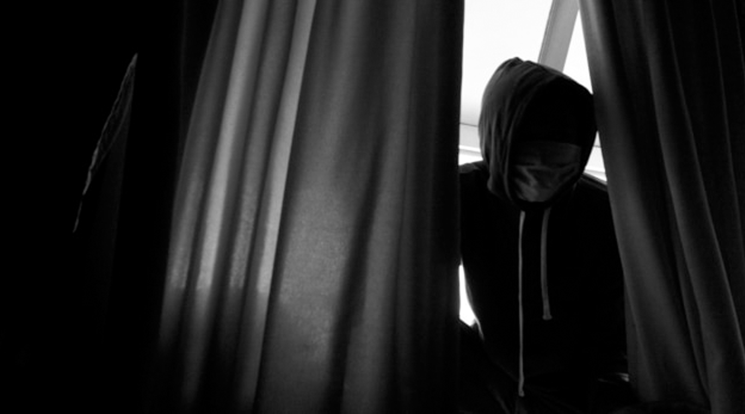 Modus Baru Maling Rumah Mewah di Kedoya : Mengontrak, Lalu Preteli Isi Rumah Viral Dimedia Sosial