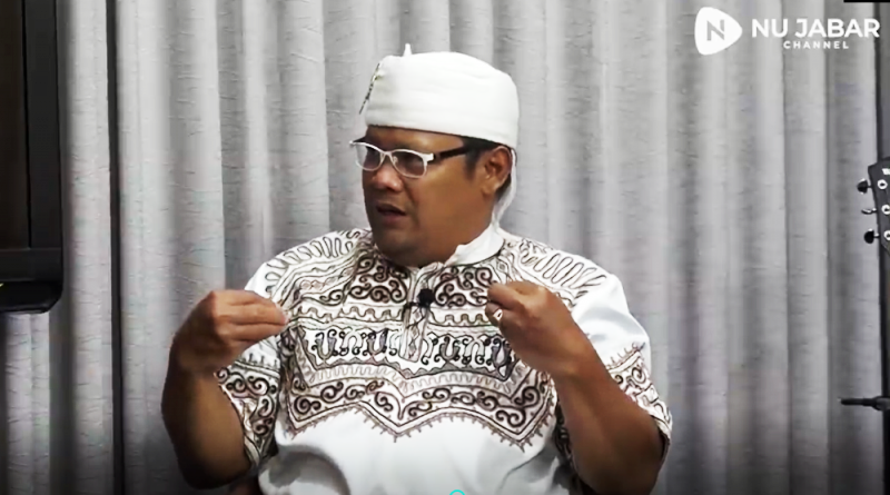 Ki Dalang Dadan Sunandar Sunarya : Dengan Wayang Kisah Mahabharata dan Ramayana Jadi Cerita Islam