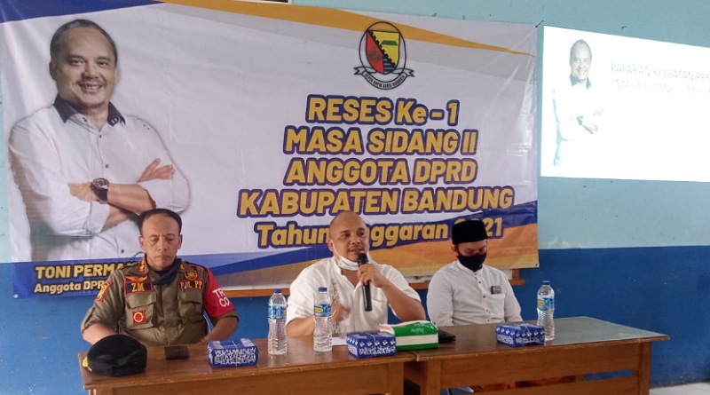 Toni Menerima Ucapan Terima Kasih dari Warga saat Reses