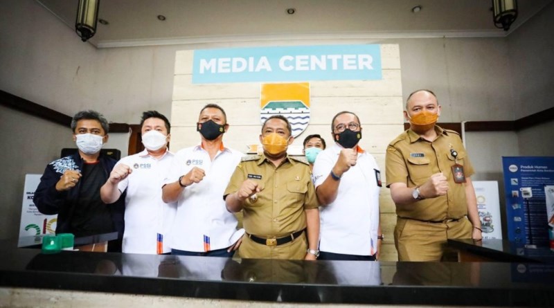 Bertemu PT LIB, Wakil Wali Kota Sampaikan Kesiapan Stadion GBLA