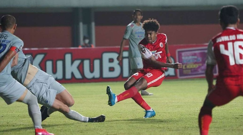 Tanpa Ujung Tombak Andalan, Persib Kalah 0-2 dari Persija