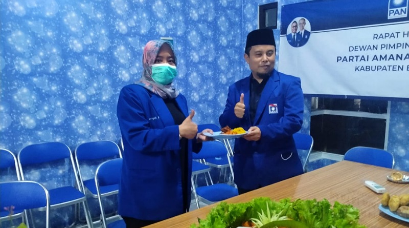 Hj Thoriqoh Pimpin DPD PAN Kab.Bandung Periode 2020-2025