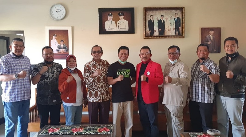 PDI Perjuangan Siap Bekerjasama dengan Bupati Bandung