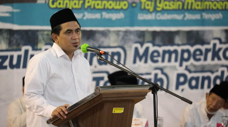 Cetak SDM Unggul, Pemprov Jateng Serahkan Insentif Pengajar Keagamaan dan Bosda 2021