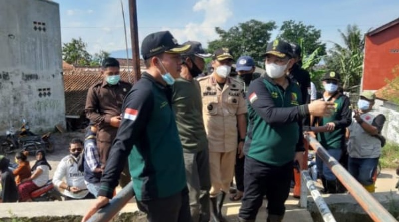 Tanggul Cisunggalah Kembali Jebol, Bupati Segera Bangun TPT Sepanjang 105 Meter