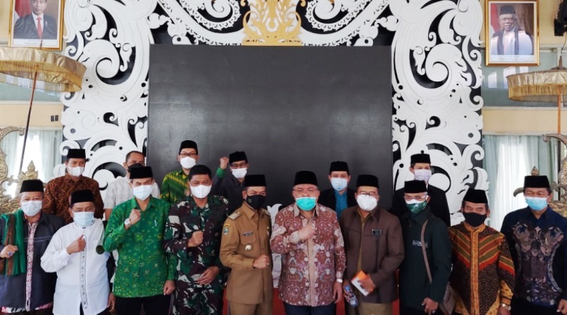 Ulama dan Ormas Islam Diminta Sukseskan Vaksinasi Massal di Kab. Bandung