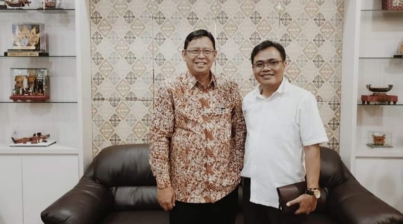 Koperasi Harus Bisa Meningkatkan Pelayanan, Bank Emok dan Rentenir bukan Koperasi