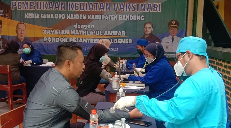 Nasdem Kab. Bandung Gelar Vaksinasi Gratis bagi Para Pelajar dan Masyarakat