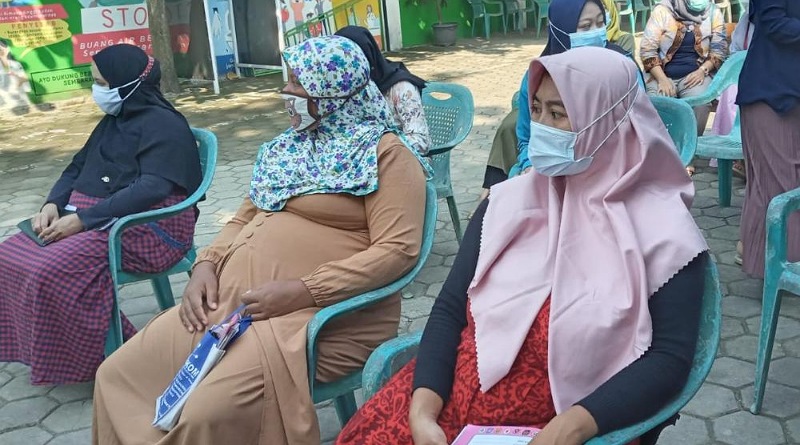 Jaga Kekebalan, Puluhan Bumil Terima Vaksinasi Covid-19