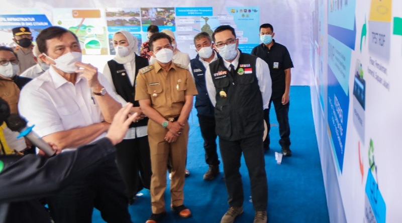 Bupati Dadang Supriatna Dampingi Menko Marves Tinjau TPSA Cicabe