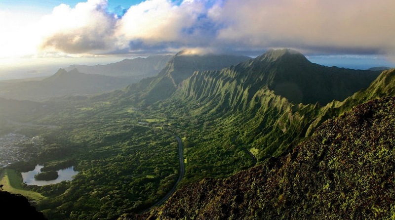 ‘Stairway to Heaven’ yang Terkenal di Hawaii akan Dihapus pada Tahun 2022