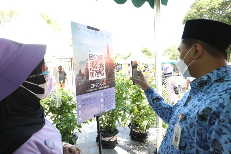 Simulasi Prokes Tempat Wisata, Taj Yasin : Candi Borobudur Sudah Layak Uji Coba