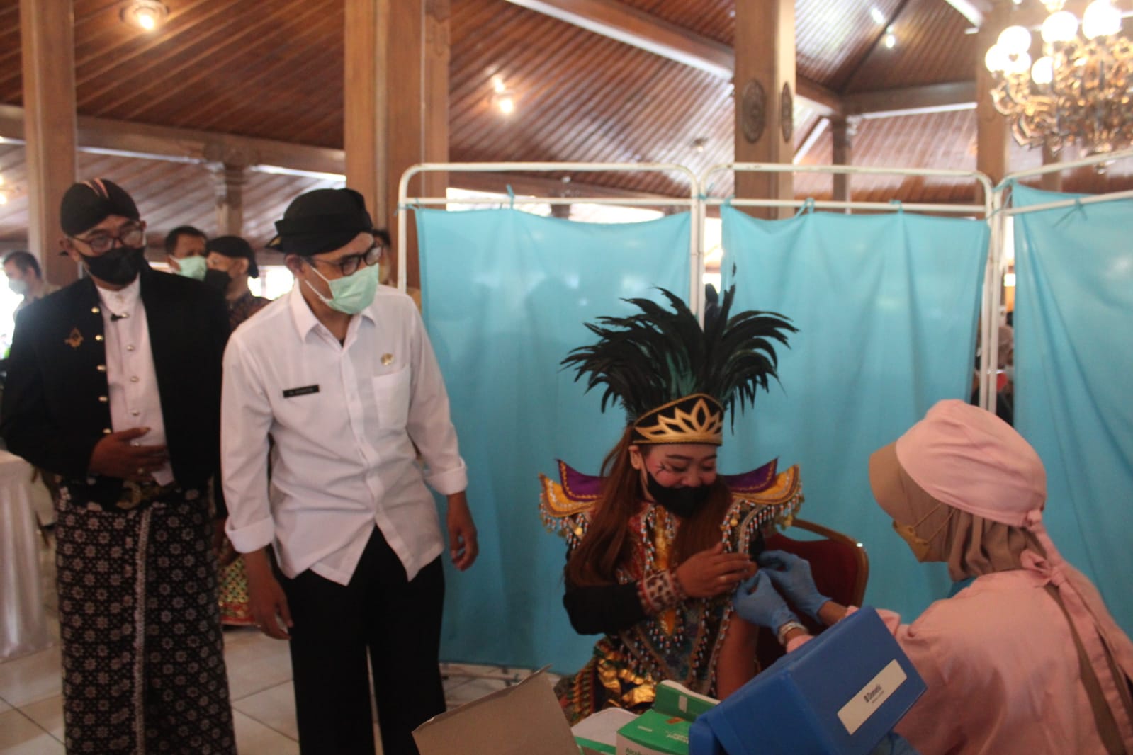 Pelaku Seni Dan Budaya Di Temanggung Ikuti Vaksinasi