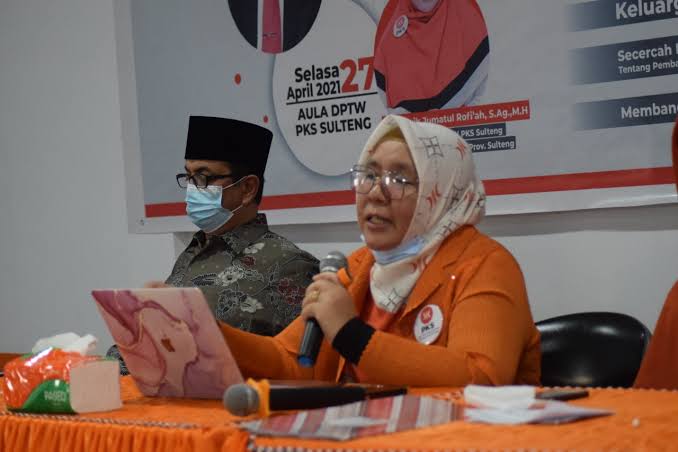 Fraksi PKS DPRD Sulteng Apresiasi Raperda Inisiatif Tentang Pesantren