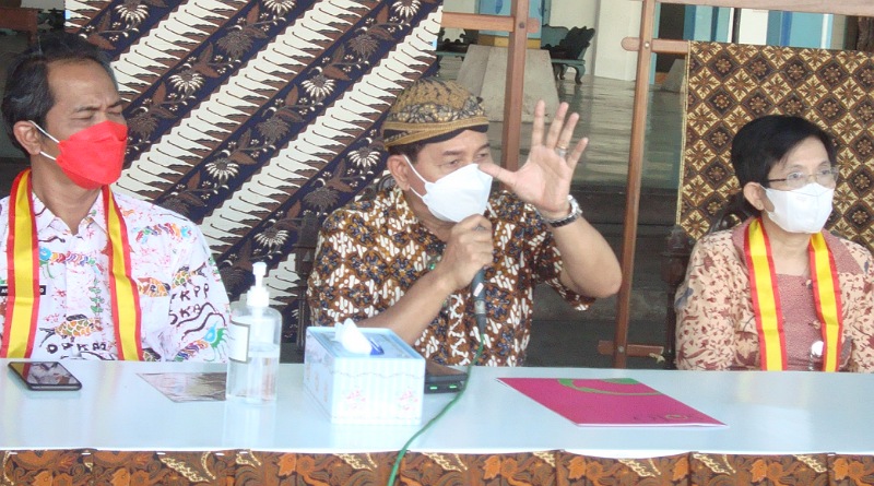 Di Hari Batik Nasional Ada Parade Prajurit Keraton dan Srawung Batik Nusantara