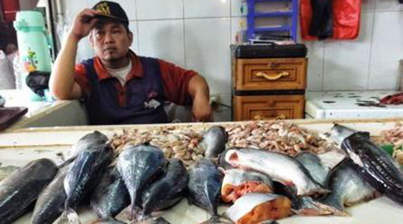 Harga Ikan Tawar di Pasar Tradisional Ikutan Naik Omsetnya Menurun