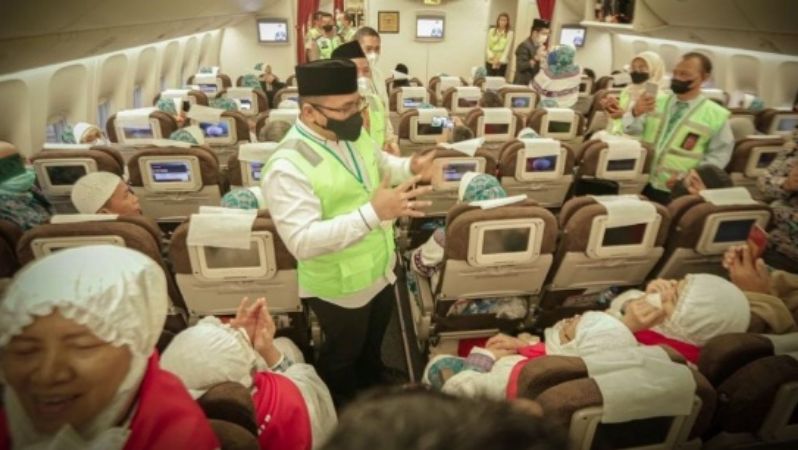 Pesan Menag saat Lepas Kloter Pertama Jemaah Calon Haji Indonesia