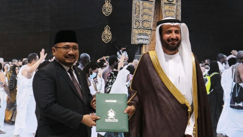 Sah, Menag Terima MoU Kuota Haji 2023 dari Menteri Haji Saudi