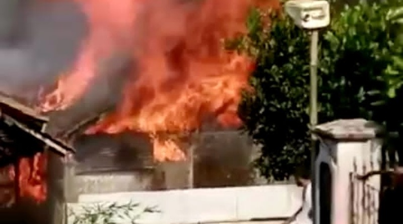 Api Melalap Lima Rumah di Desa Sagaracipta Ciparay