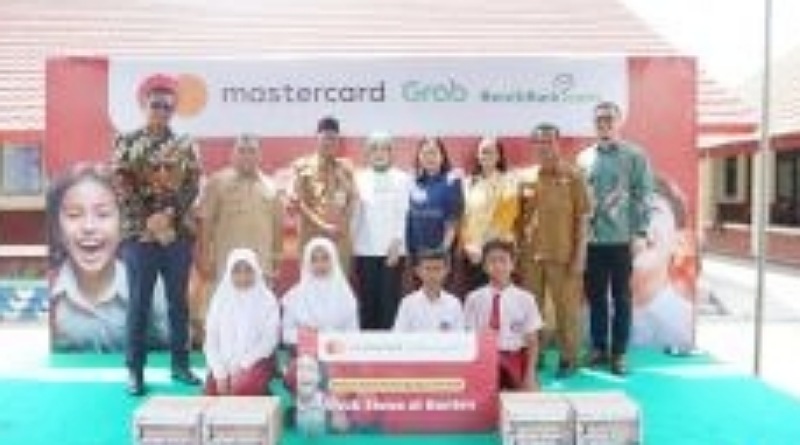 Siswa di Banten Menerima Bantuan Sebesar Rp1,5 Miliar dari Mastercard