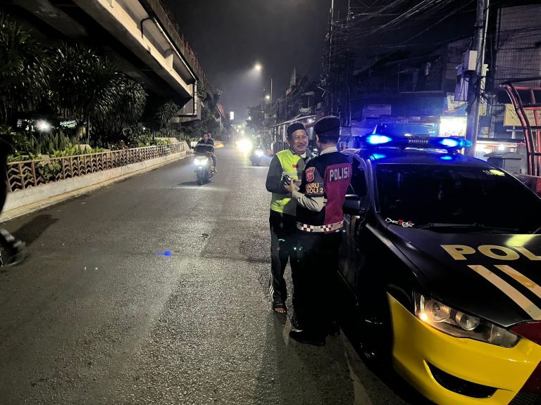 Patroli Malam Rutin Polres Cimahi: Upaya Meningkatkan Rasa Aman di Kota Cimahi dan Kabupaten Bandung Barat