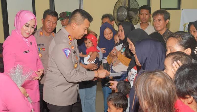 Kapolres Subang Berbagi Tali Asih, Upaya Antisipasi Stunting dan Dukungan untuk Ibu Hamil