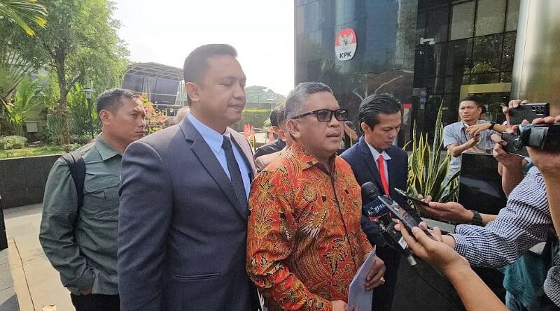 Debat Panas Hasto Kristiyanto dengan Penyidik KPK Saat Handphone dan Tasnya Disita