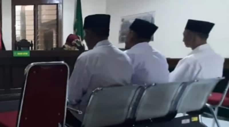 Tiga Pelaku Pengeroyokan Anggota Satpol PP Menunggu Sidang Pembacaan Tuntutan