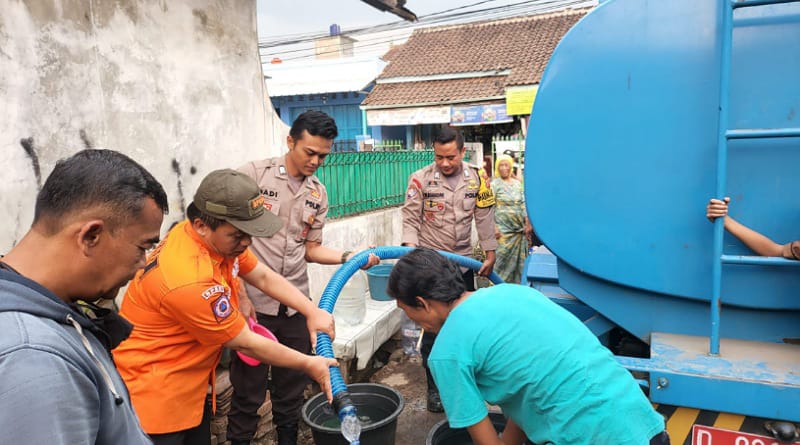 Menghadapi Musim Kemarau, BPBD Kabupaten Bandung Ingatkan Masyarakat Hemat Pemakaian Air Bersih
