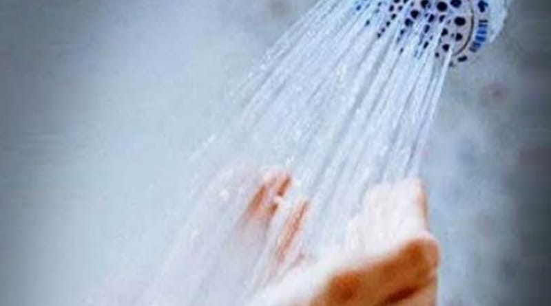 Mana yang Lebih Baik Mandi Pagi Atau Sore ? Begini Penjelasannya