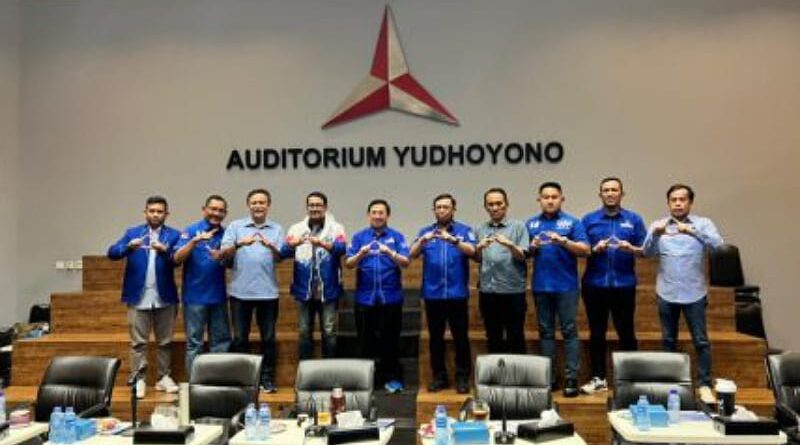 DPC Partai Demokrat Kota Banjarbaru Tetap Setia dengan Nama Andoko Abdi untuk Pilwali, Menegaskan Komitmennya dalam Pertemuan Malam