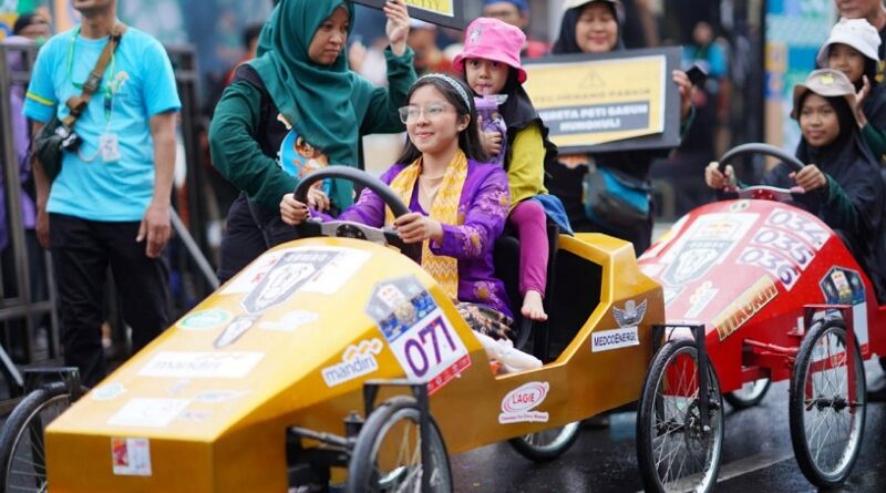 Penjabat Gubernur Jawa Barat Apresiasi Meriahnya Asia Africa Festival 2024