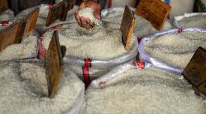 Pasokan Terbatas, Harga Cabai Merah dan Beras Melonjak Tinggi di Pasar Pangan