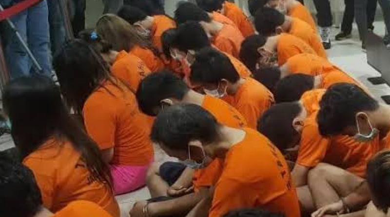 Polres Metro Jakarta Barat Tangkap 29 Pemain Judi dan Selebgram Promotor Judi Online