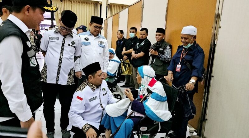 Pulang dari Haji, Sekjen Kemenag Beri Pesan Menyentuh untuk Jemaah di Bekasi