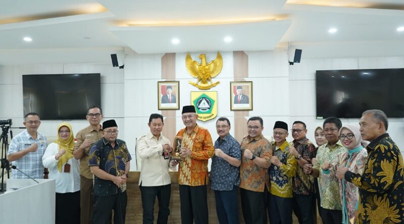 Pj. Bupati Bogor Terima Kunjungan DPRD Provinsi Jawa Barat dalam Kegiatan Citra Bakti