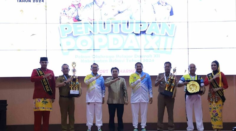 Cikarang Utara Pertahankan Gelar Juara Umum di Penutupan Popda XII Kabupaten Bekasi 2024